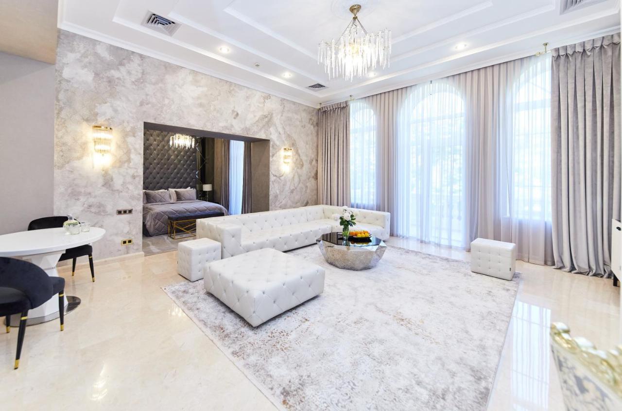 Arcadia Plaza Hotel Odessa Esterno foto