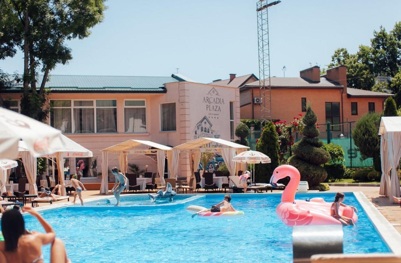 Arcadia Plaza Hotel Odessa Esterno foto